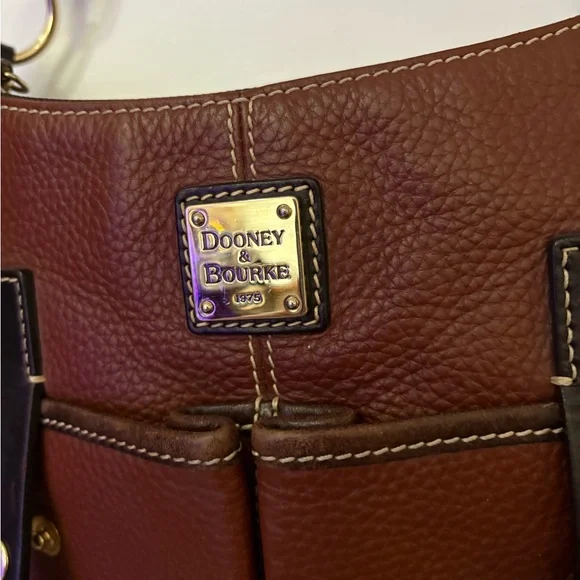 EUC Dooney & Bourke Brown Safari Pebbled Grain Leather Medium Shoulder
Bag - Picture 2 of 13